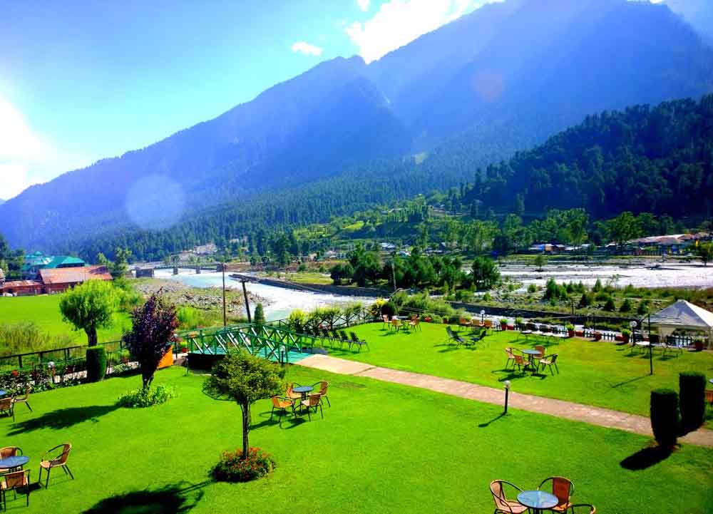 Travel Agency in Manali